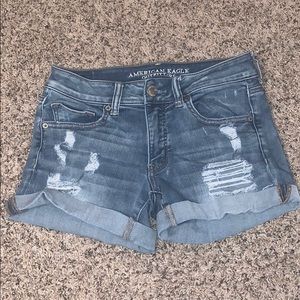 AEO distressed Light wash jean shorts
